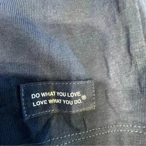 Life is Good V Neck Crusher Navy Flower Art of Optimism Short Sleeve Tee Sz S - Picture 4 of 8